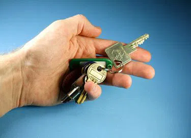 Aqua Locksmith Store Lake Oswego, OR 503-305-9504 - 3-Locksmith-26-key-service